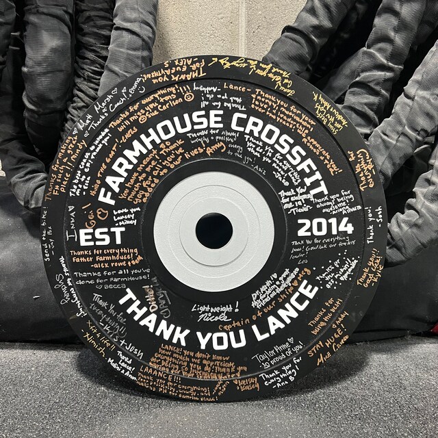 Finished custom bumper plate sign
